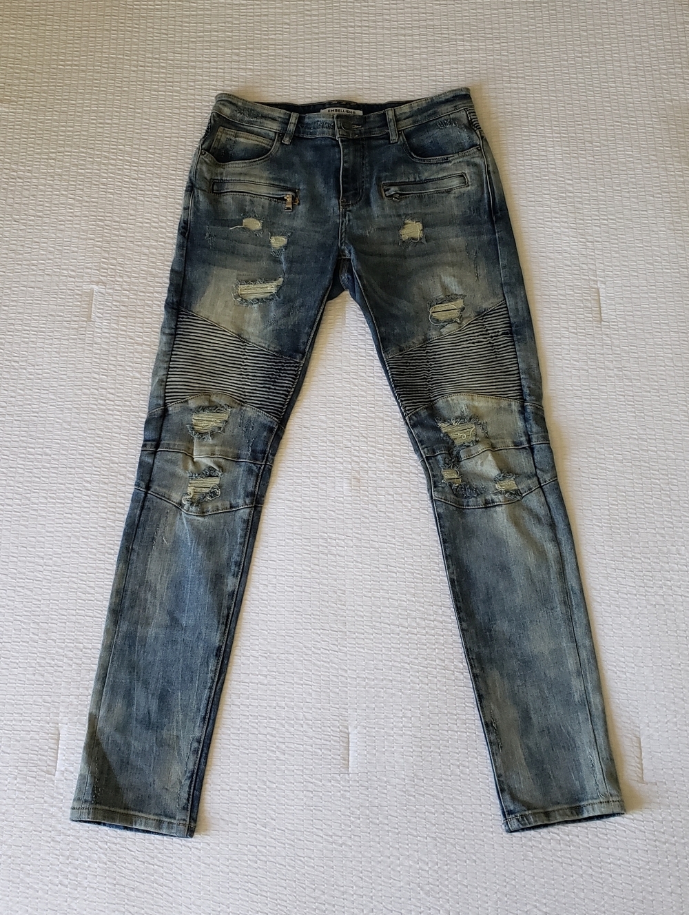 NWOT! EMBELLISH Men's 7-Pocket Tapered Acid Wash Distressed Jeans (32x33) Blue